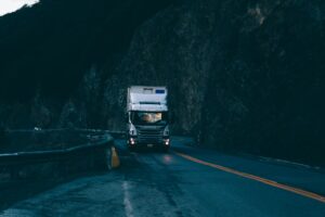 The Challenges Small Trucking Companies Face and How DDL Solves Them